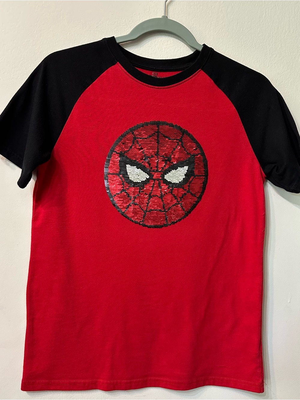 Marvel Spider-Man Far From Home Boys Sequin T-Shirt Red Black Size L 10/12